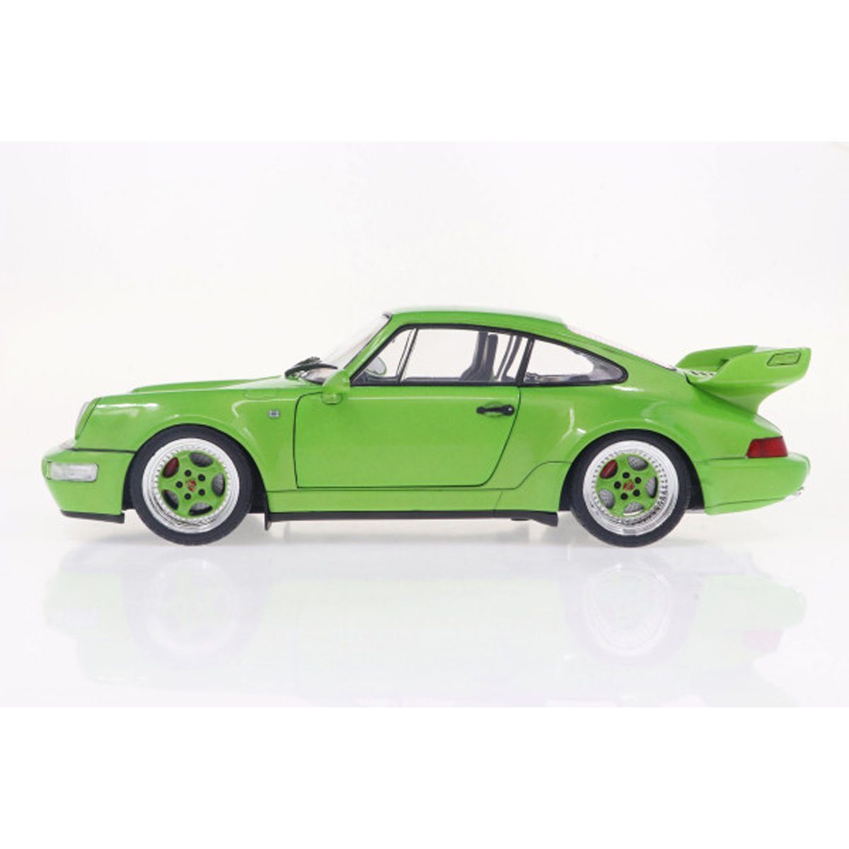 1990 Porsche 911 964 Carrera RS 3.8 Green Metallic 1:18 Scale Die-Cast Metal Vehicle