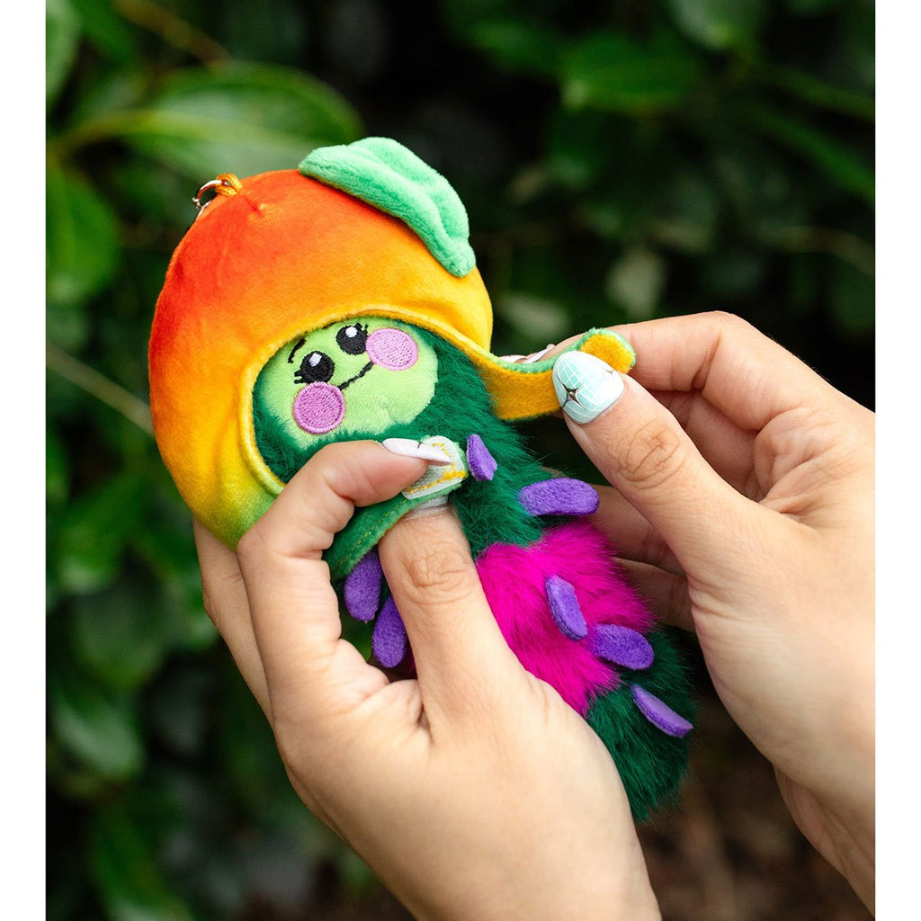 Wooly Bear and Friends Series 1 Blind-Box Plush Case of 6