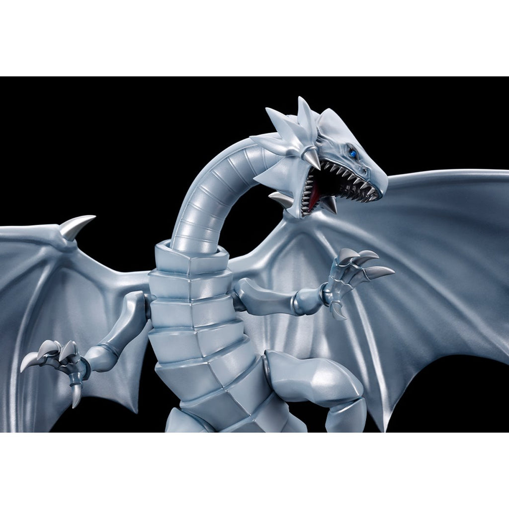 Yu-Gi-Oh! Duel Monsters Blue-Eyes White Dragon Oshi Works Statue