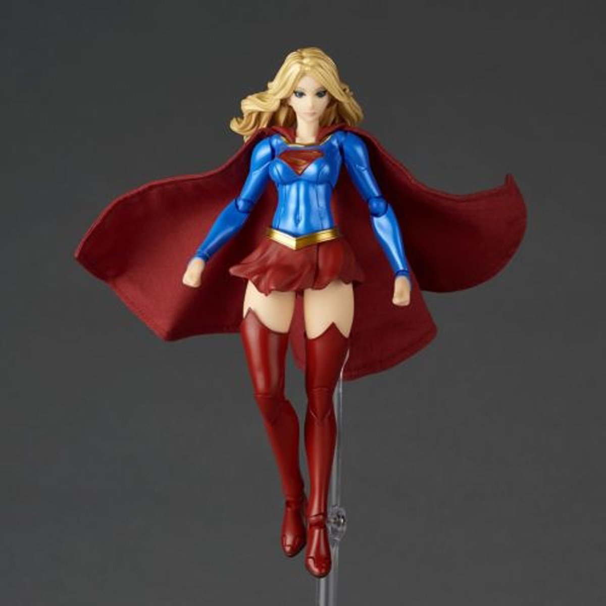 DC Comics Supergirl Revoltech Amazing Yamaguchi Action Figure
