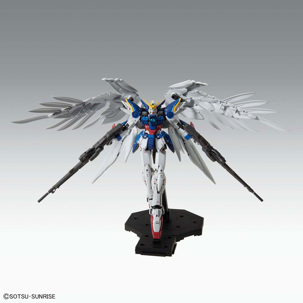 Gundam Wing: Endless Waltz Wing Gundam Zero Ver. Ka Master Grade 1:100 Scale Model Kit