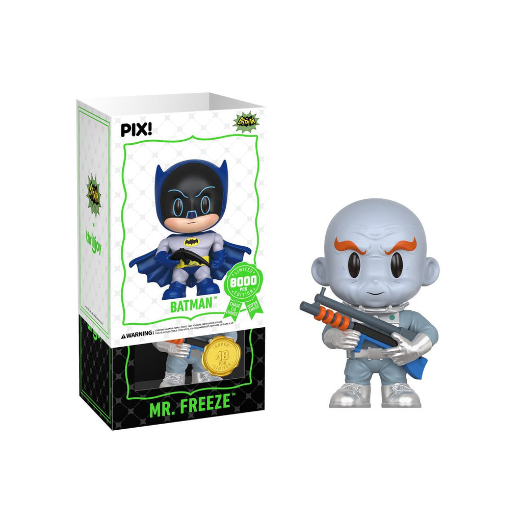 Batman 66 with Flying Cape Pix! Vinyl Figure