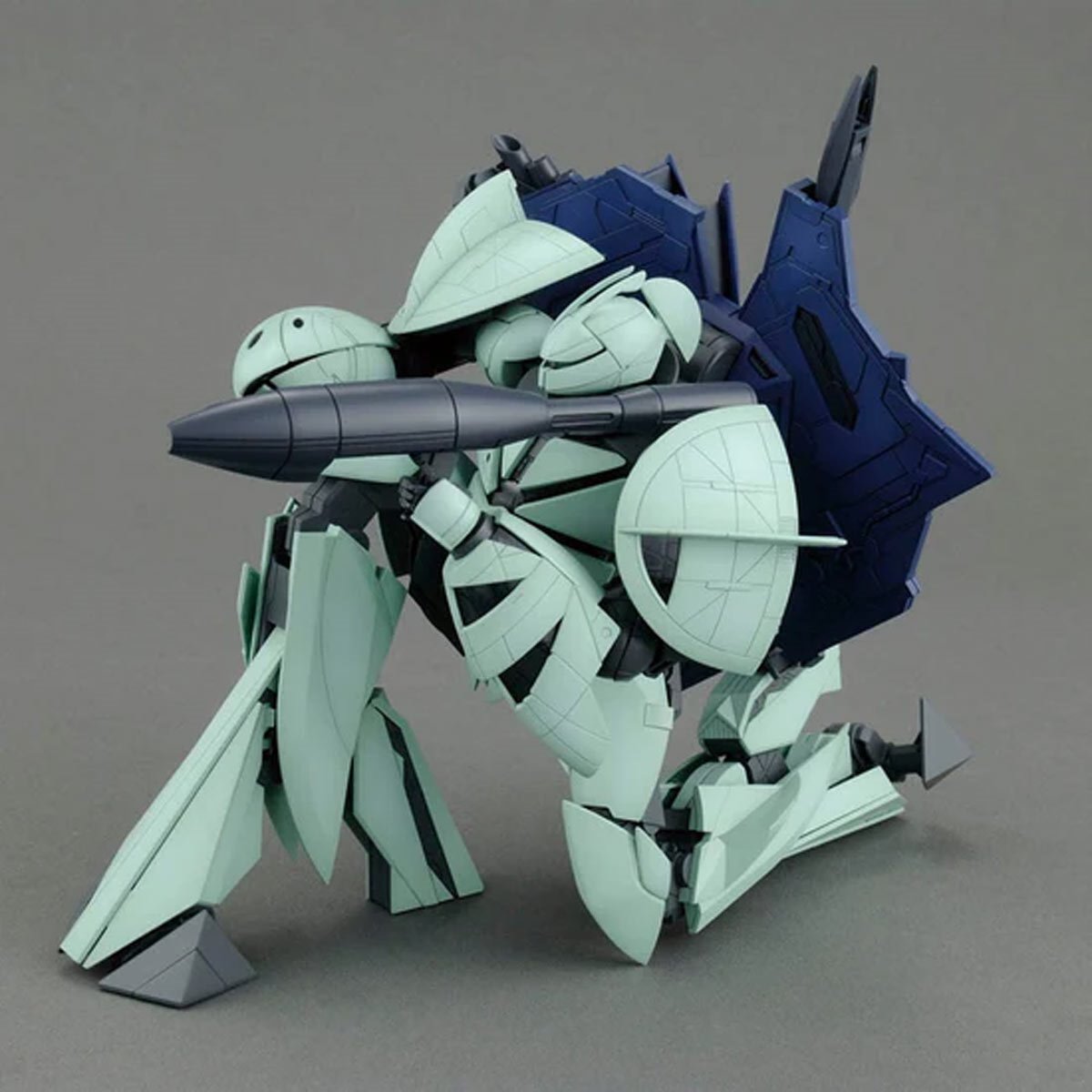 Turn A Gundam Turn X Gundam Master Grade 1:100 Scale Model Kit