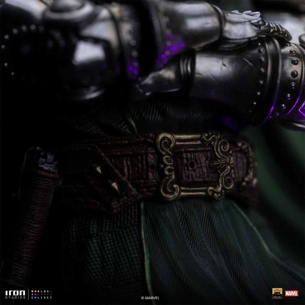 Doctor Doom Infinity Gauntlet Battle Diorama Series 1:10 Deluxe Art Scale Limited Edition Statue