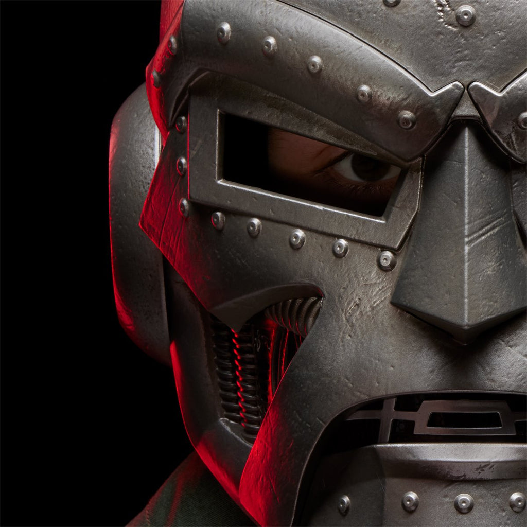 Fantastic Four Marvel Legends Doctor Doom Premium Roleplay Helmet Prop Replica