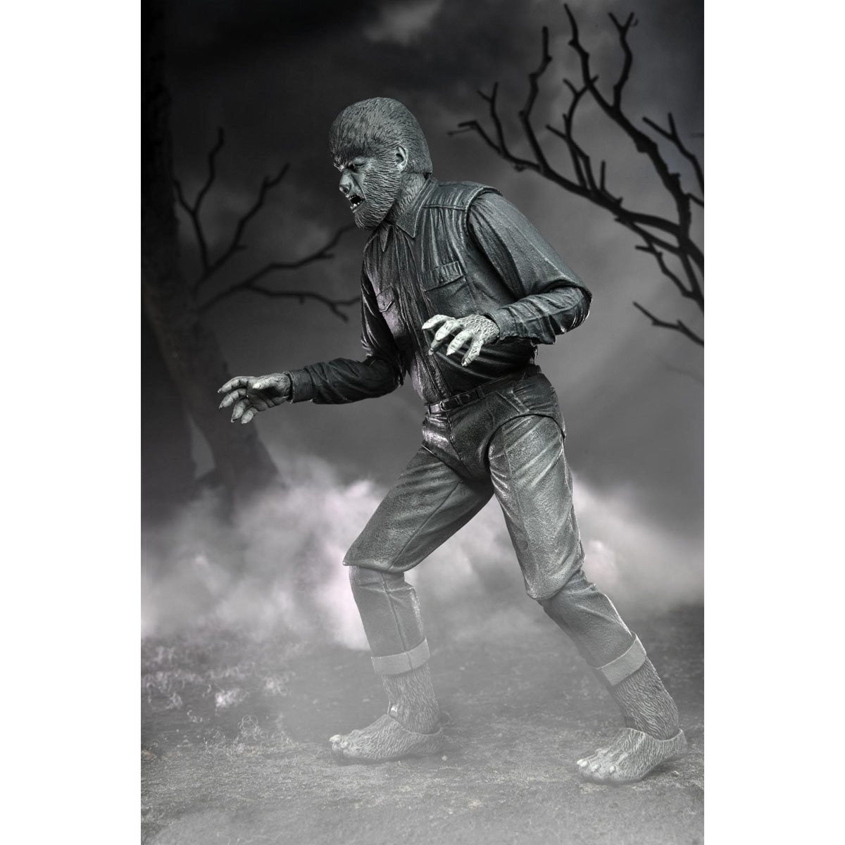 Universal Monsters Ultimate Wolf Man Black and White Version 7-Inch Scale Action Figure