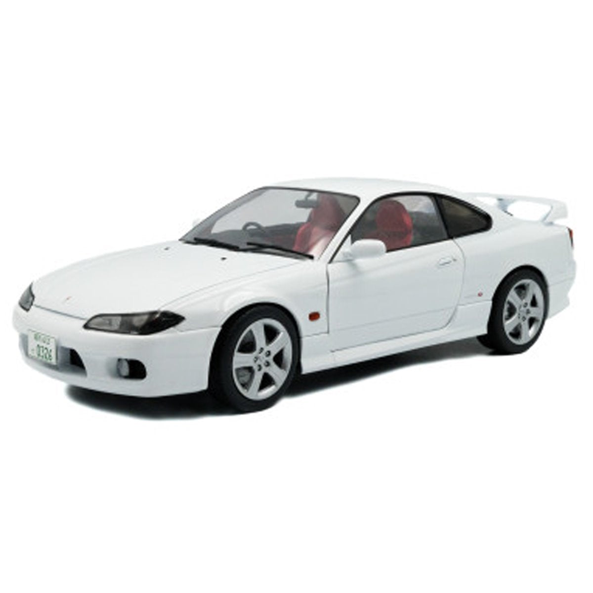 Nissan Silvia S15 Spec-R Aero 1:18 Scale Die-Cast Metal Vehicle