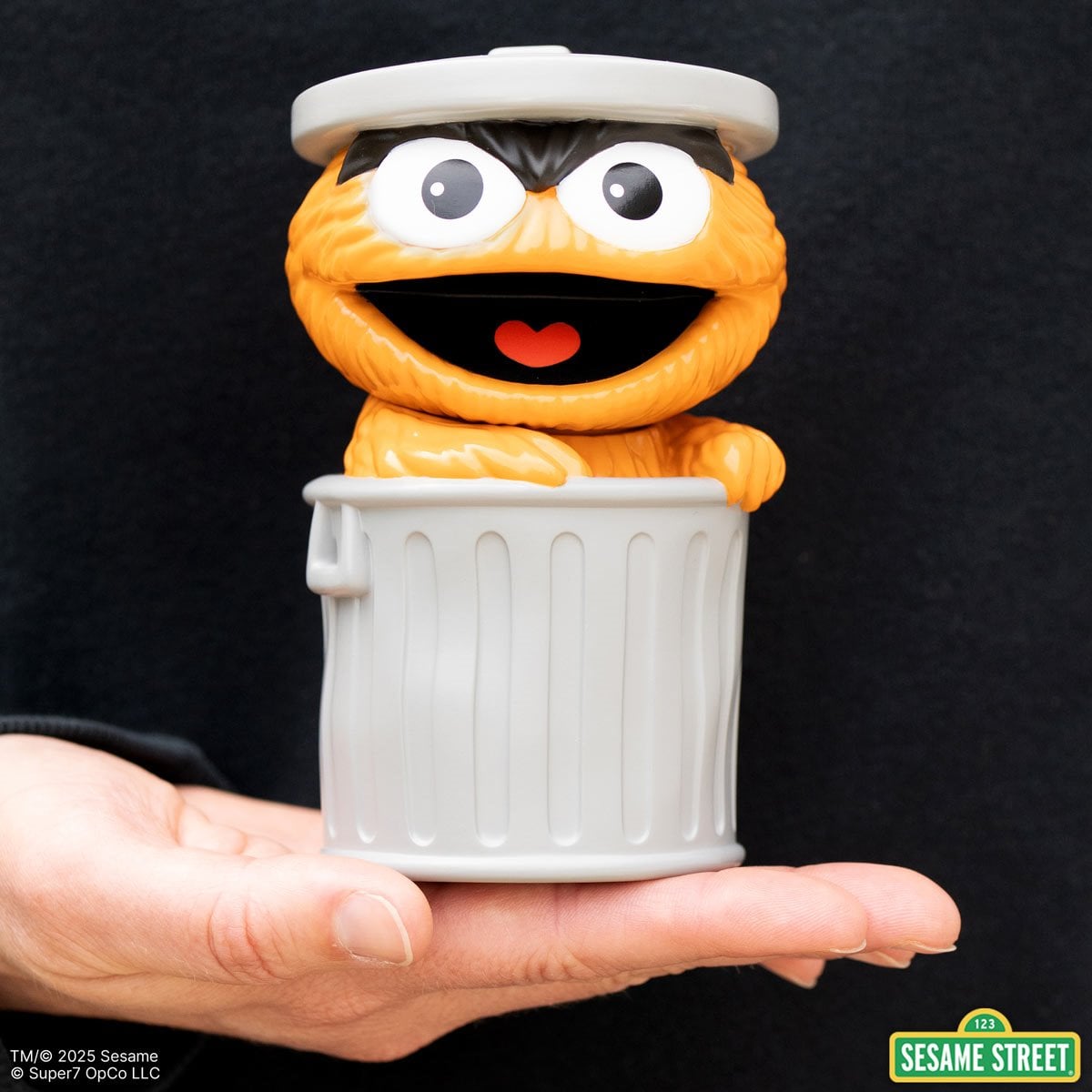 Sesame Street Oscar the Grouch (Orange) FUN! FUN! Vinyl Figure