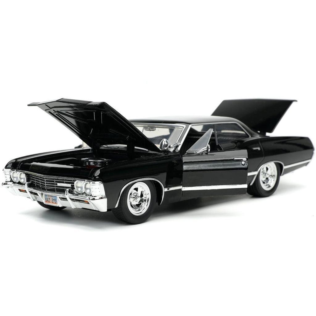 Hollywood Rides Supernatural Dean Winchester 1967 Impala SS Sport Sedan 1:24 Scale Die-Cast Metal Vehicle with Figure