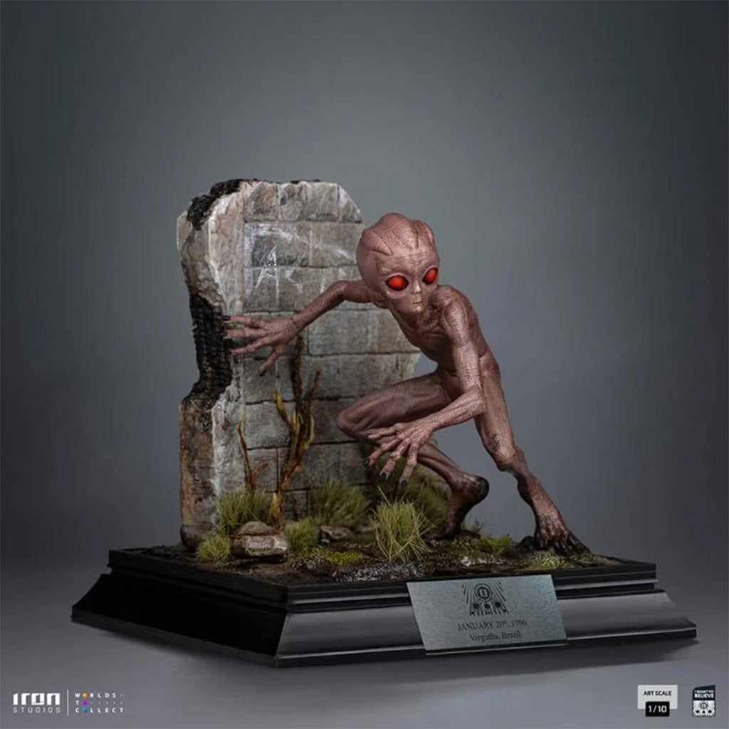 ET Varginha I Want To Believe 1:10 Art Scale Limited Edition Statue