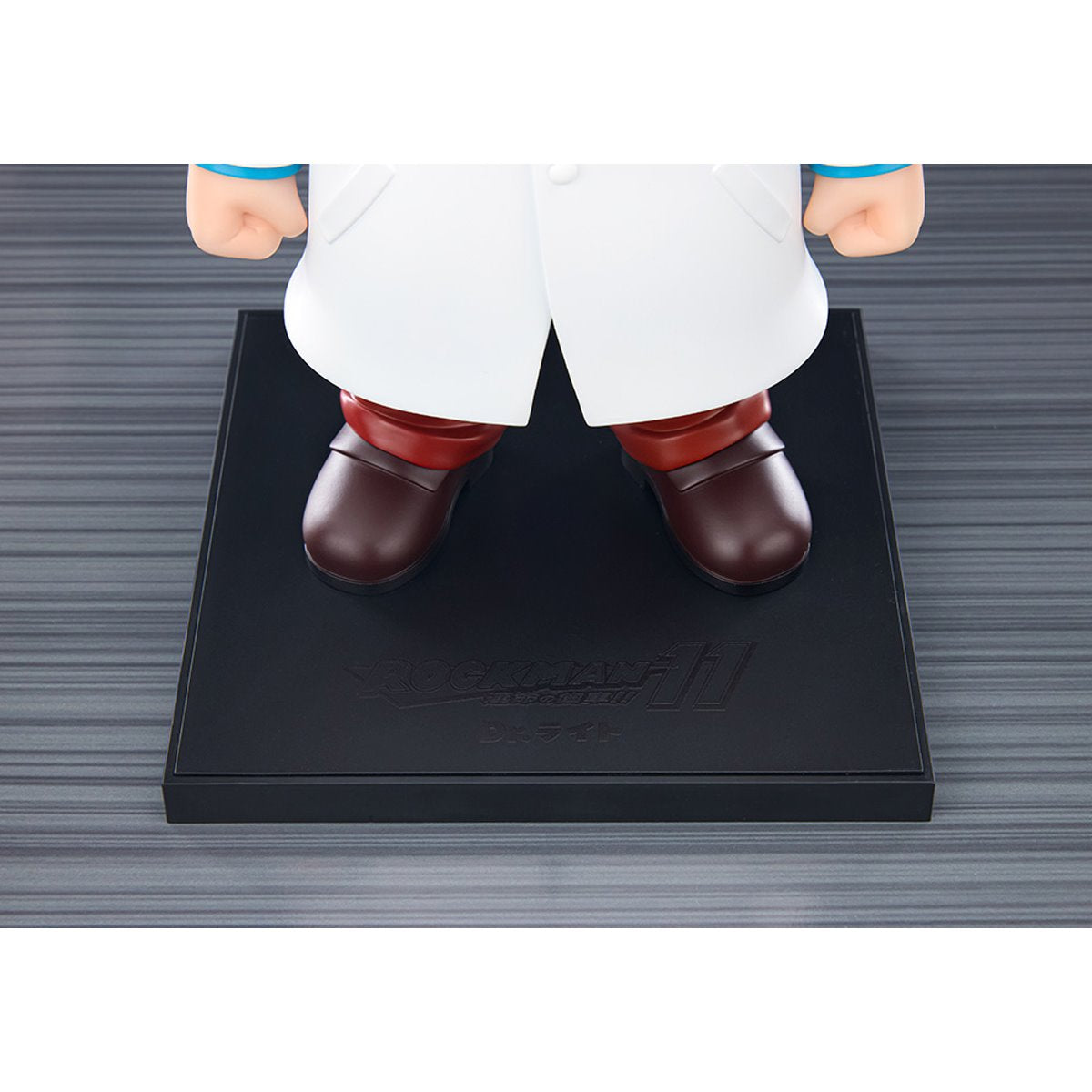 Mega Man 11 Dr. Wily & Dr. Light Oshi Works Statue