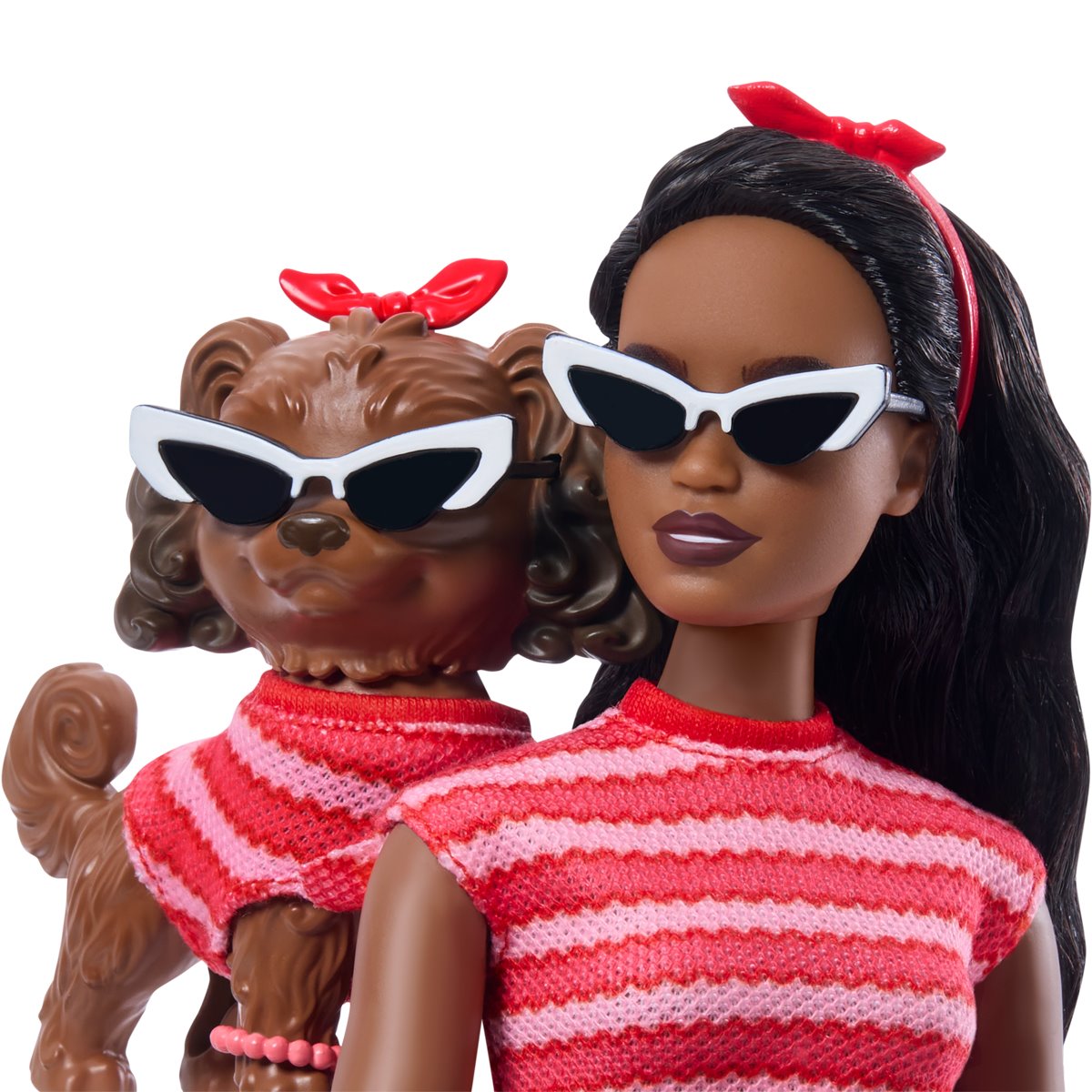 BarbieTwinning Looks Stripes Accessories and Doll