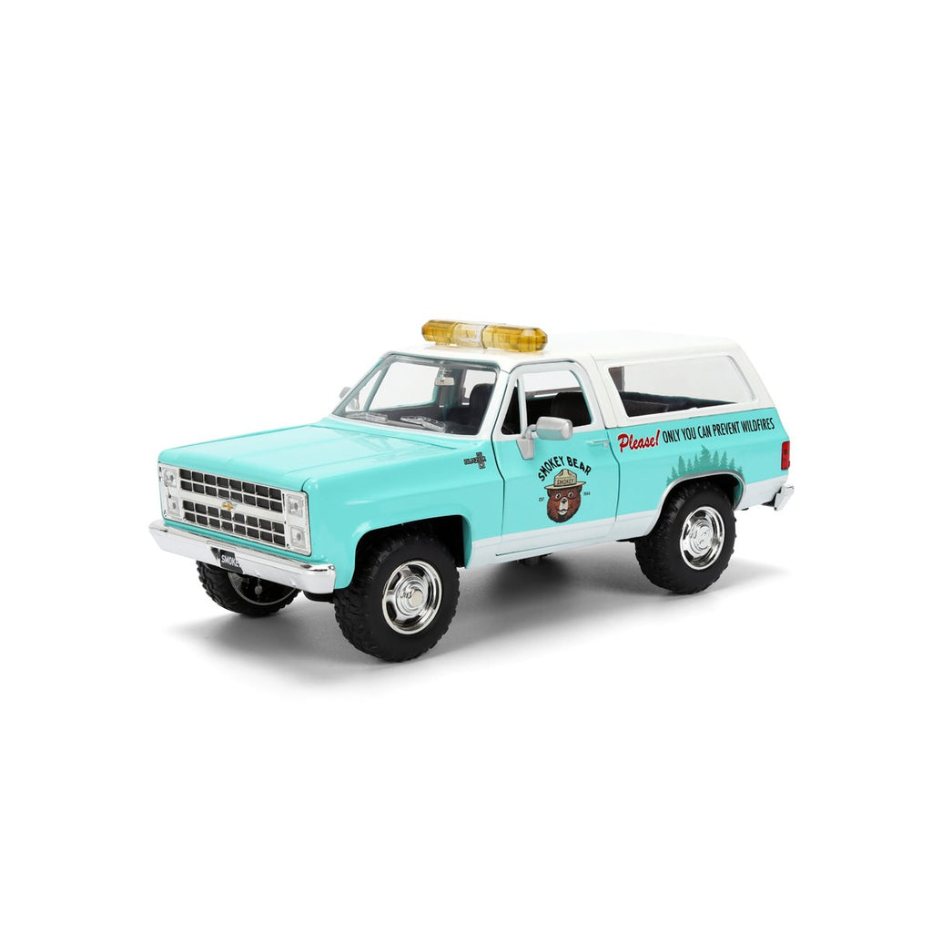Hollywood Rides Smokey Bear 1980 Chevrolet Blazer 1:24 Scale Die-Cast Metal Vehicle with Smokey Bear Figure