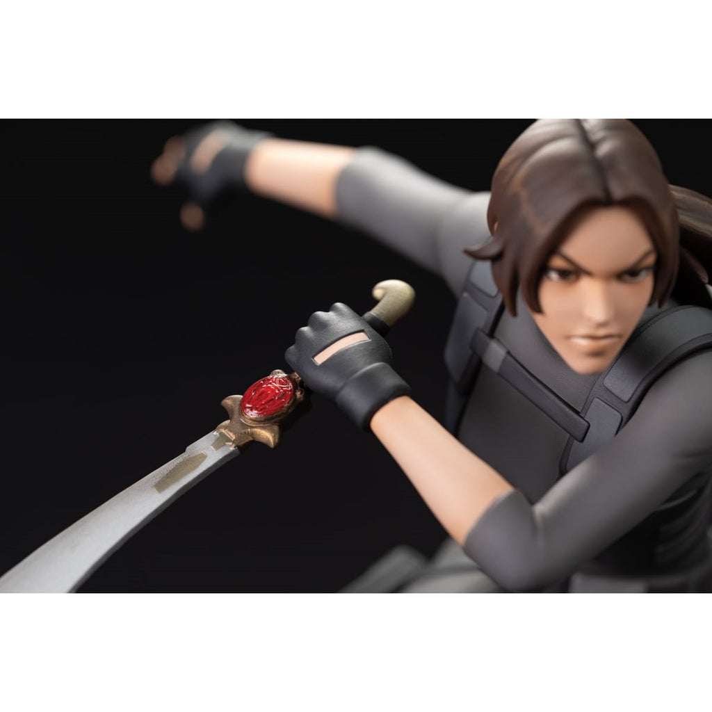 Tomb Raider: The Legend of Lara Croft PVC Statue