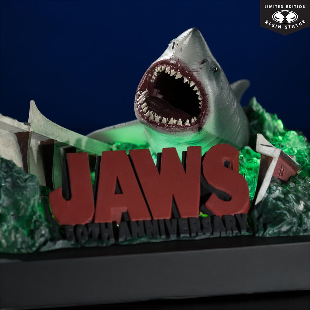 Jaws 50th Anniversary Light-Up 1:48 Scale Resin Statue