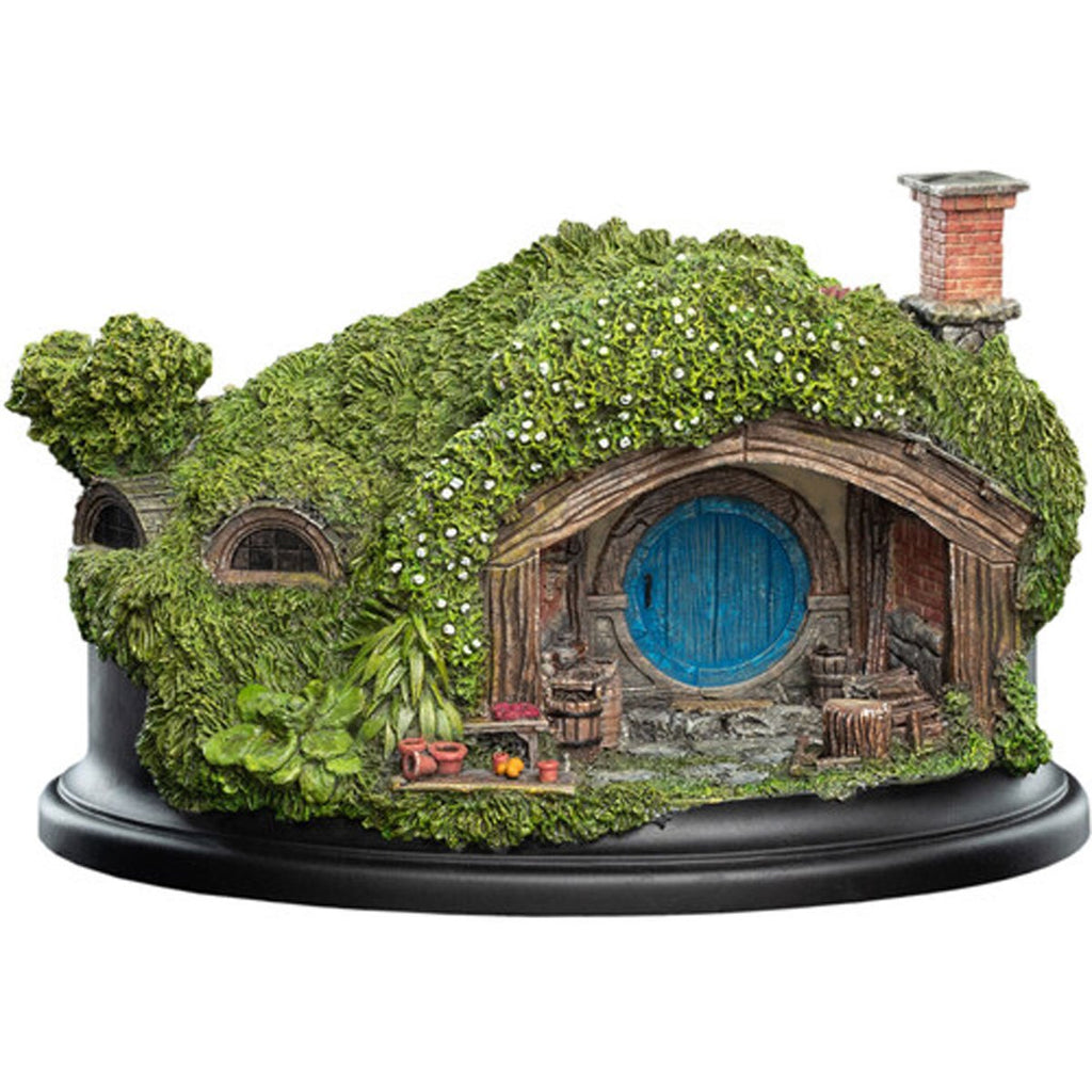The Hobbit Hole 1 Hill Lane Environment Statue