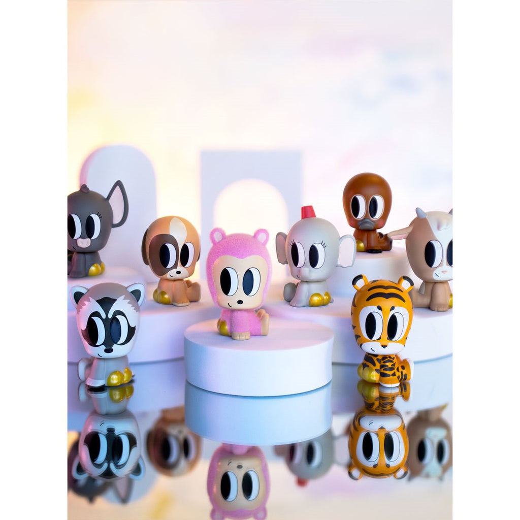 Tiny Shiny Hineys Series 1 Blind-Box Random Mini-Figure