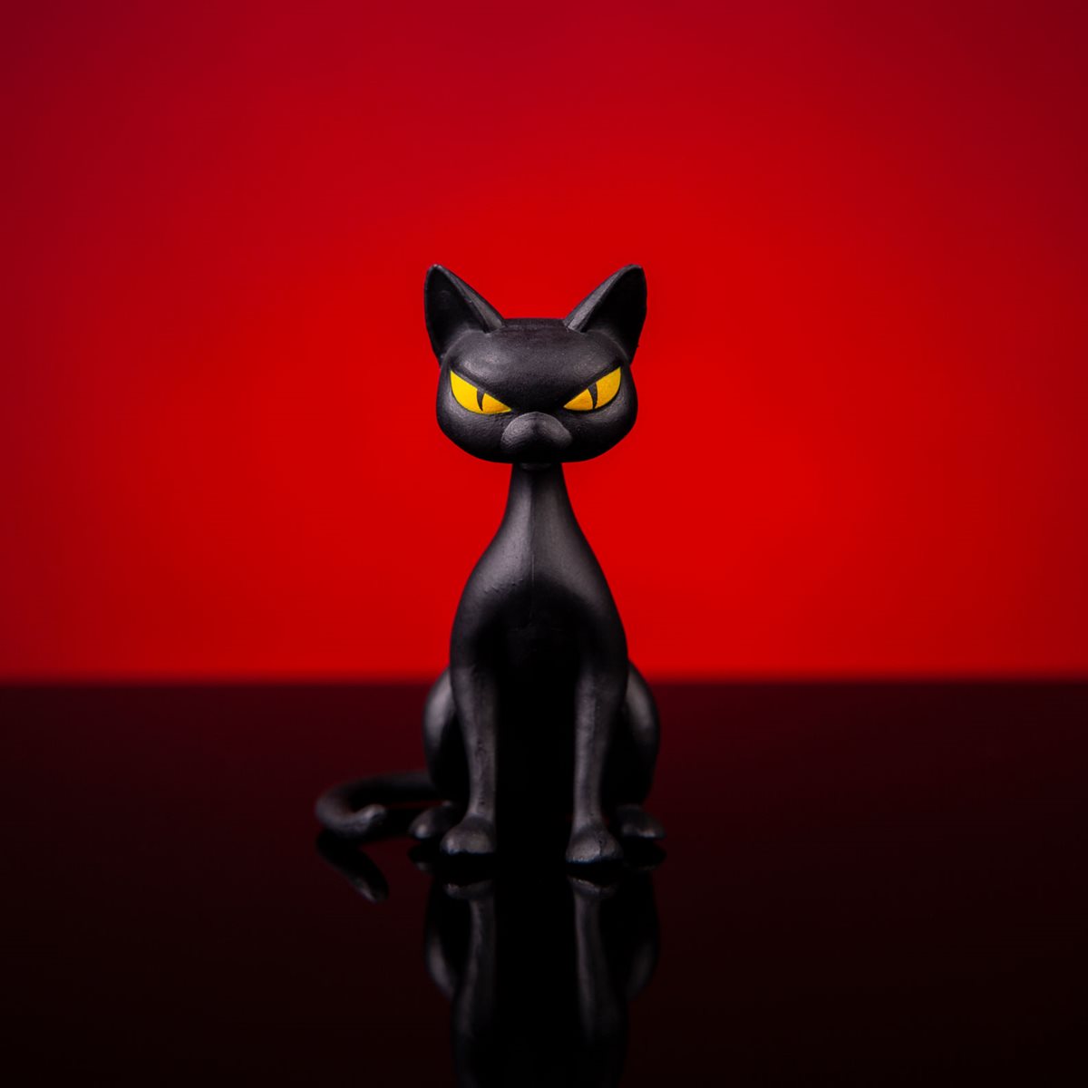 Batman: The Animated Series Catwoman 1:6 Scale Action Figure