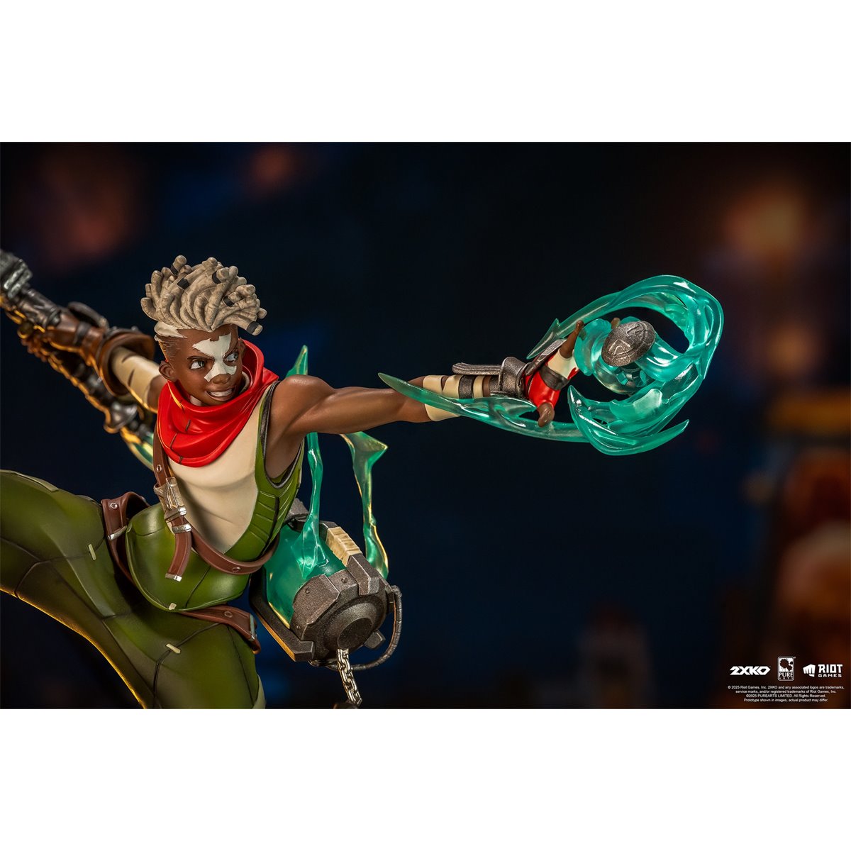 2XKO Ahri and Ekko 1:10 Scale Resin Statue