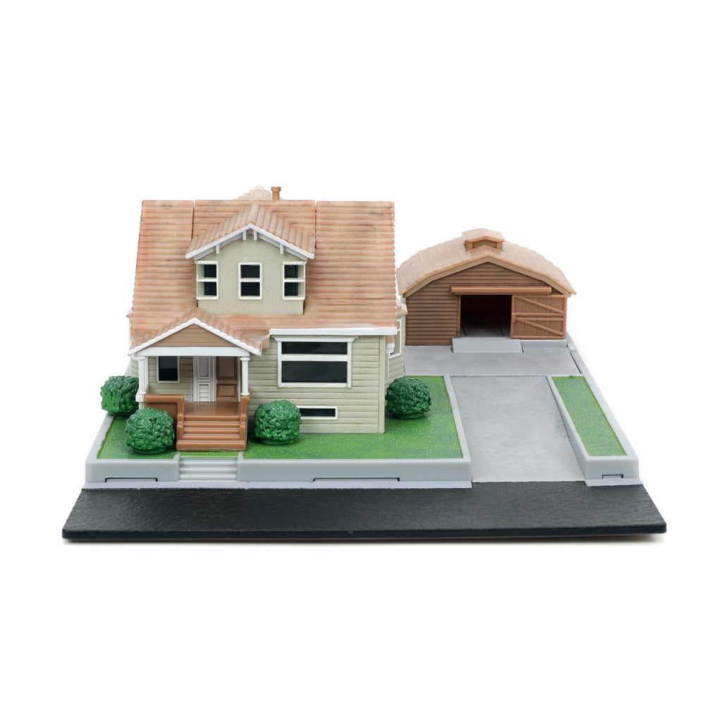 Fast and Furious Nano Scene Hollywood Rides Dom Torretto's House and Die-Cast Metal Vehicle Playset