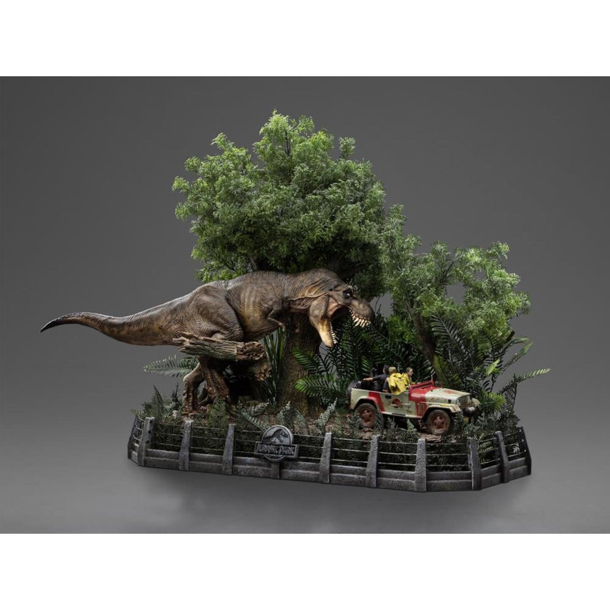 Jurassic Park T-Rex Chase 1:20 Demi Art Scale Limited Edition Statue