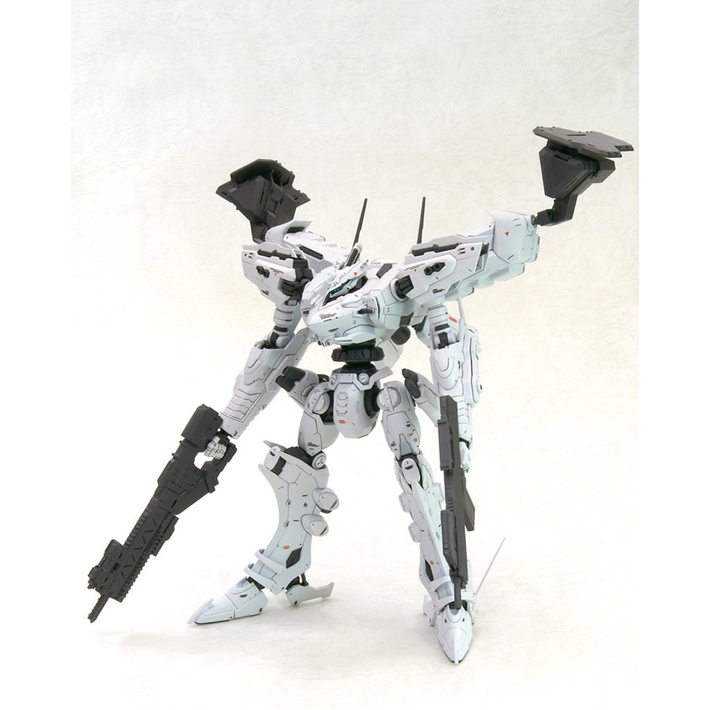 Armored Core Lineark White Glint & V.O.B. Variable Infinity 1:72 Scale Model Kit Set - ReRun