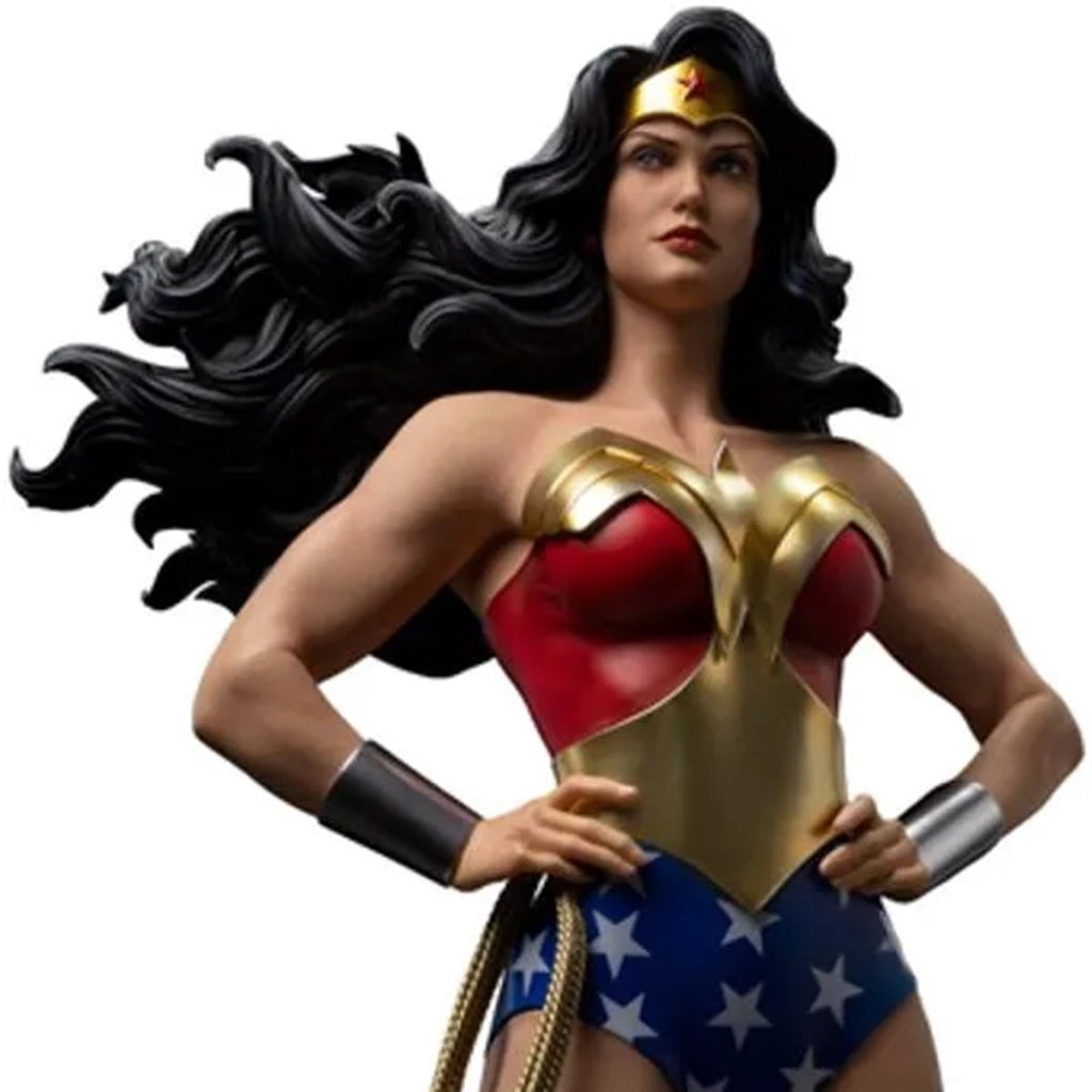Wonder Woman DC Comics Trinity Legacy Replica 1:4 Scale Limited Edition Statue