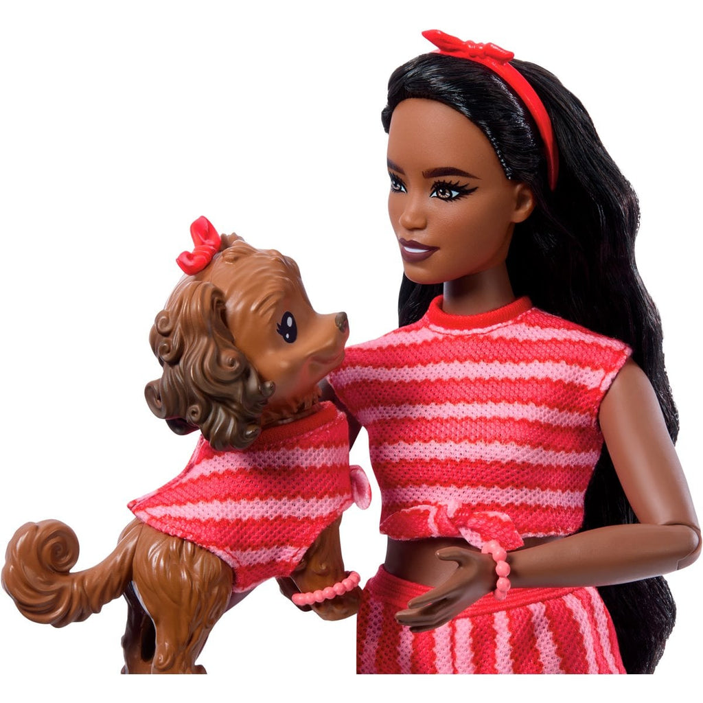 BarbieTwinning Looks Stripes Accessories and Doll