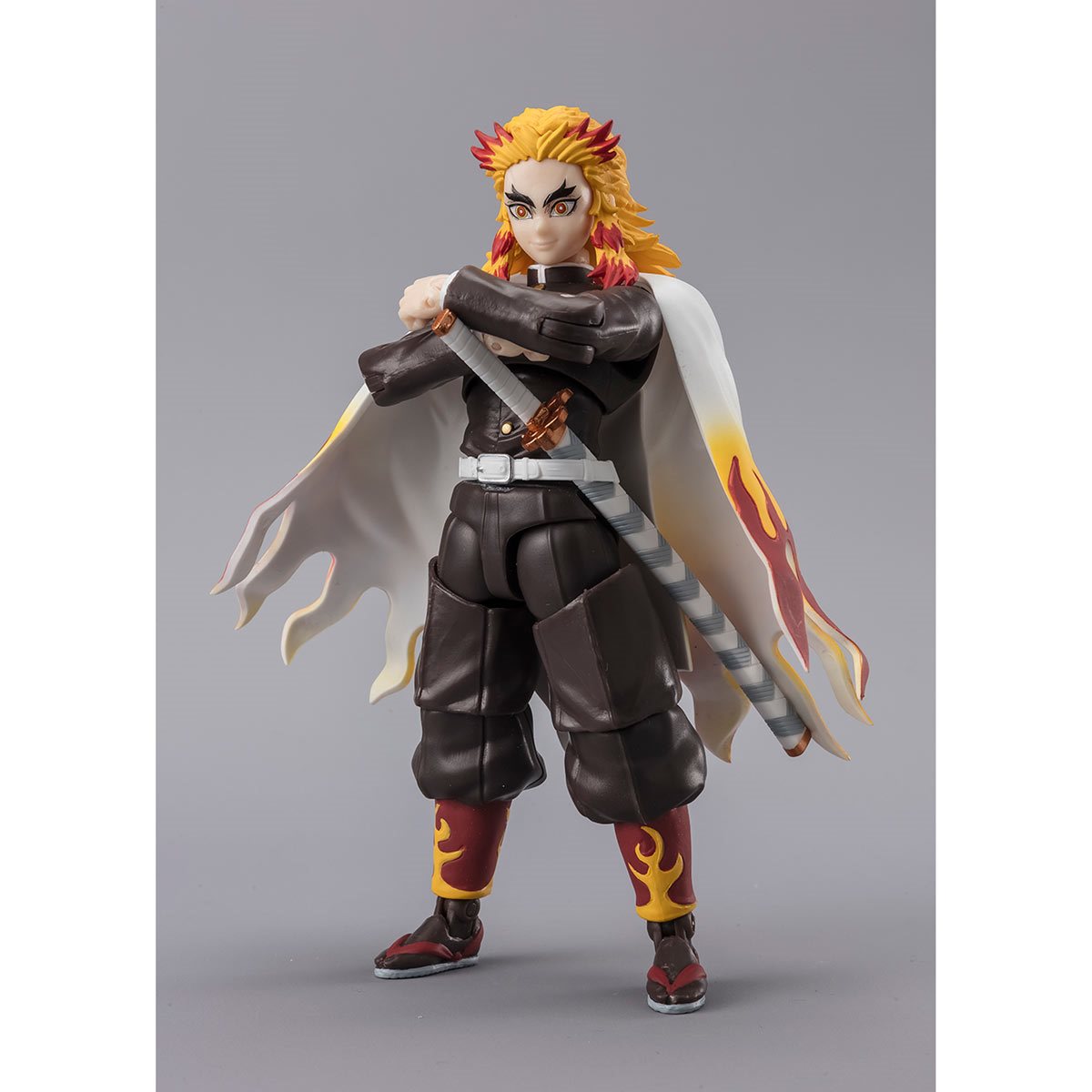 Demon Slayer: Kimetsu no Yaiba Ultimate Legends High Definition Kyojuro Rengoku Action Figure