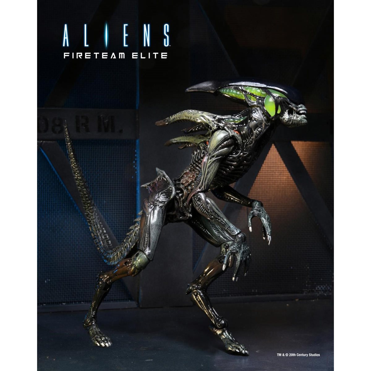 Aliens: Fireteam Elite Burster and Spitter Alien 7-Inch Scale Action Figure Series 2 Set of 2