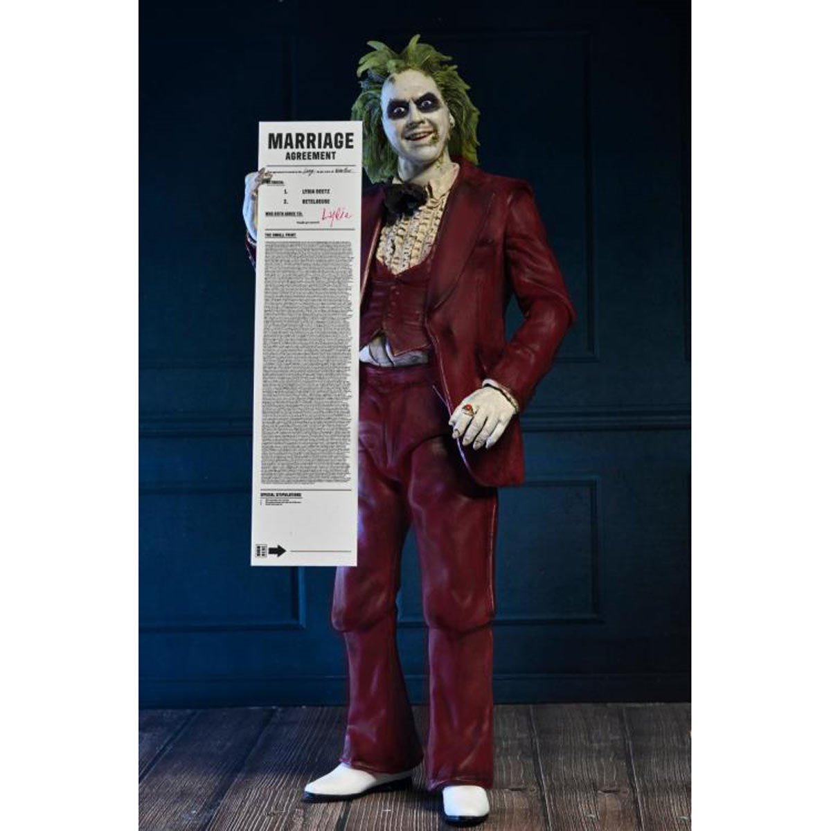 Beetlejuice Beetlejuice Ultimate Red Tuxedo Beetlejuice 7-Inch Scale Action Figure