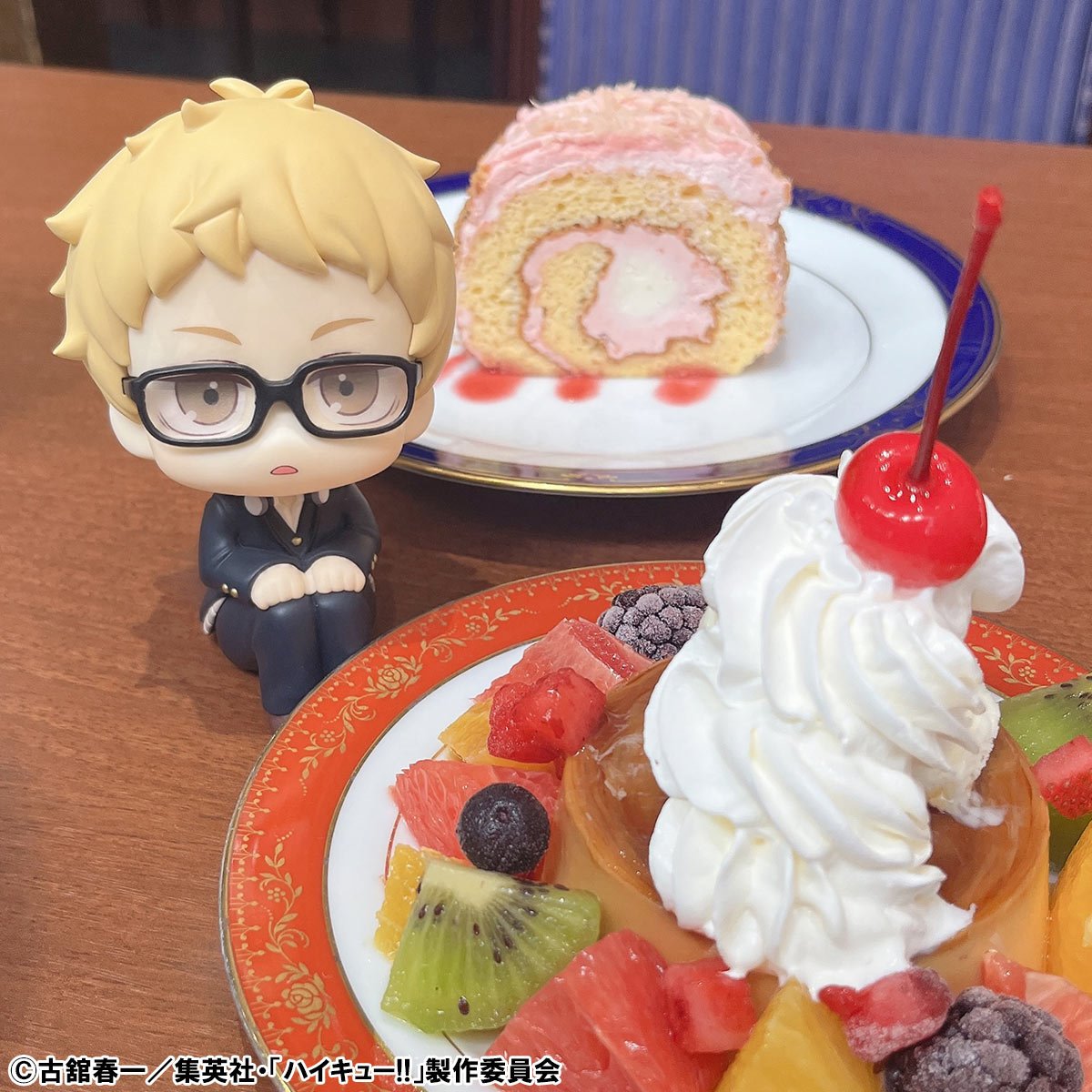 Haikyu!! Kei Tsukishima Look Up Series Statue