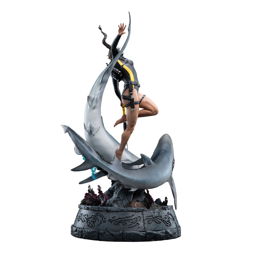 Tomb Raider Lara Croft Quest for Avalon Limited Edition 1:4 Scale Statue