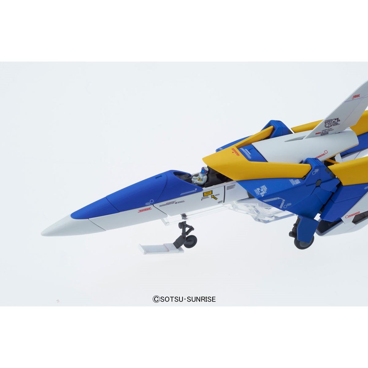 Mobile Suit Victory Gundam V2 Gundam Ver. Ka Master Grade 1:100 Scale Model Kit