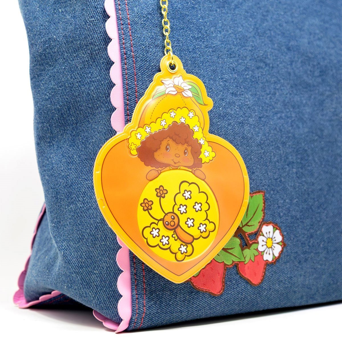 Strawberry Shortcake Blind-Box Random Character Button Holder