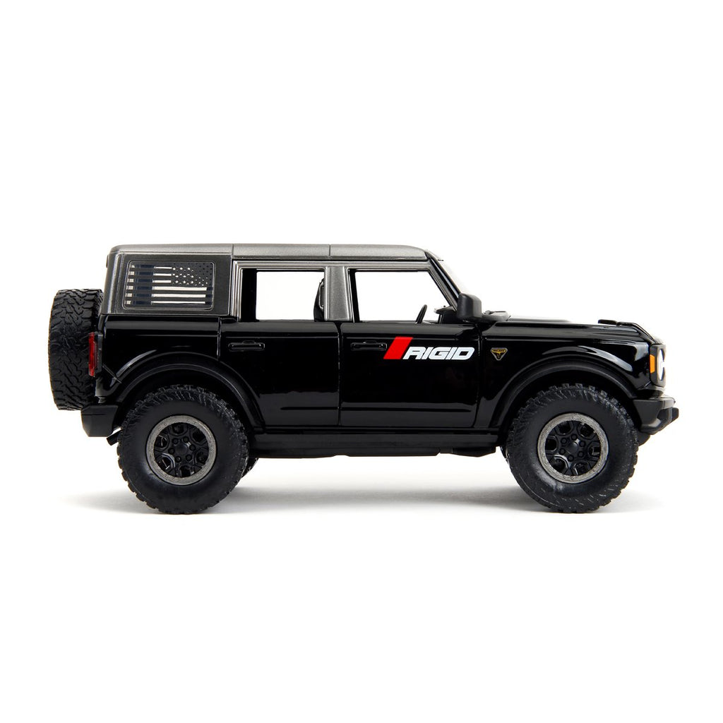 Just Trucks 2021 Ford Bronco 1:24 Scale Die-Cast Metal Vehicle with Tire Rack