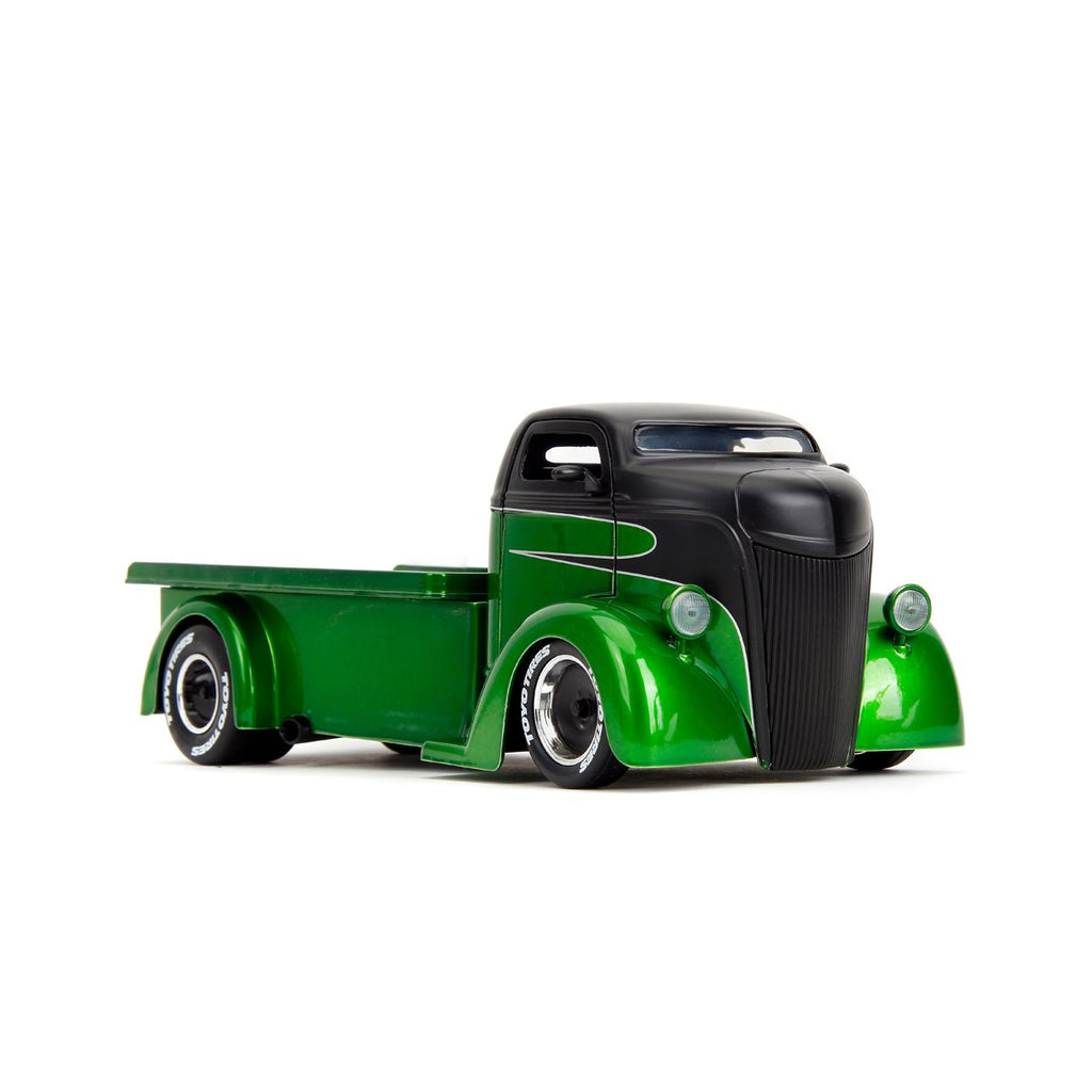 Just Trucks 1947 Ford Coe 1:24 Scale Die-Cast Metal Vehicle with Tire Rack
