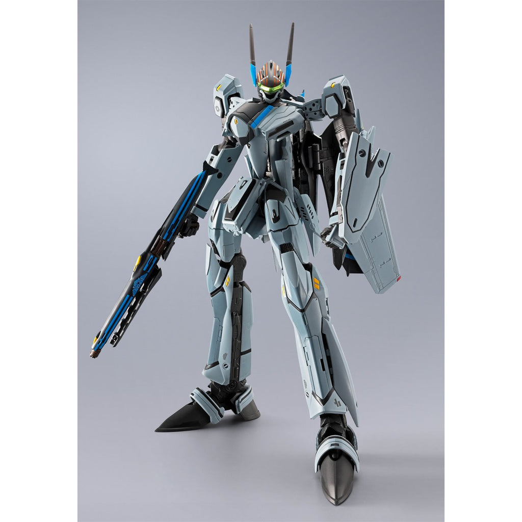 Macross Top Gun: Maverick VF-25 Messiah Valkyrie DX Chogokin Action Figure