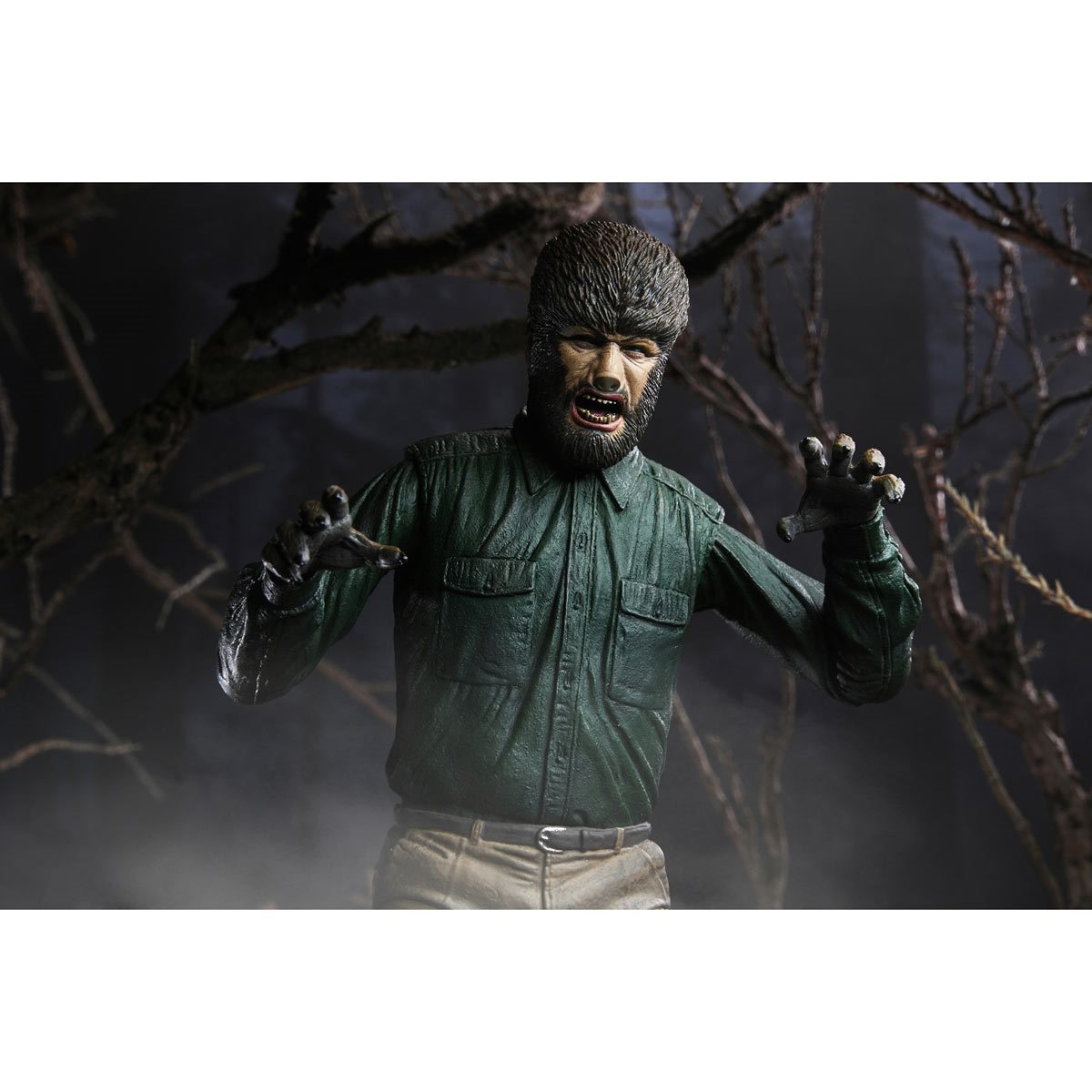 Universal Monsters Ultimate The Wolf Man 7-Inch Scale Action Figure