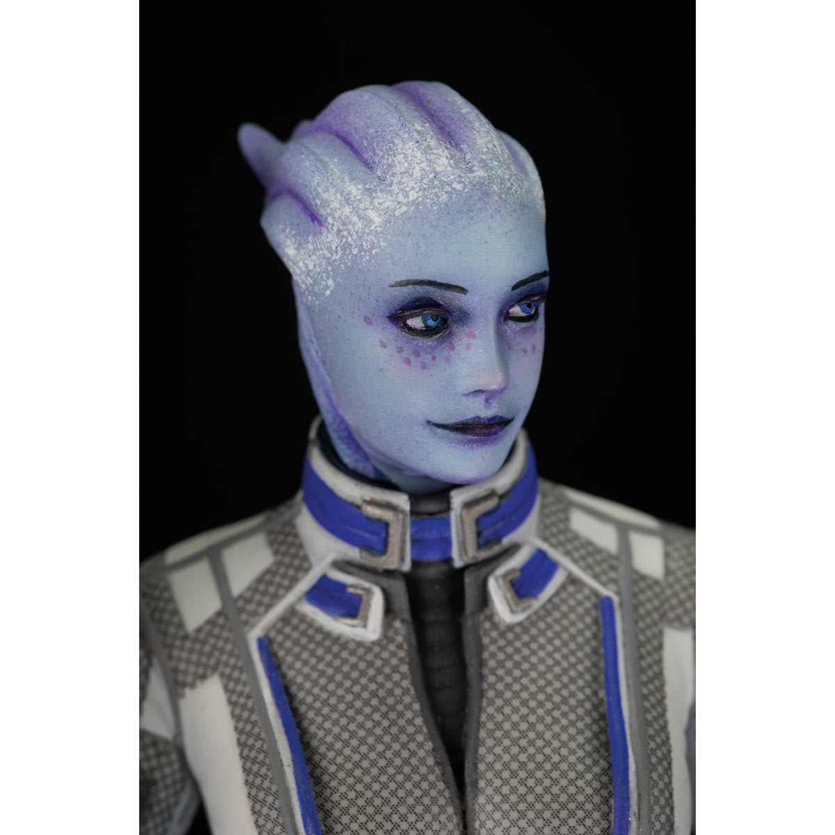 Mass Effect Dr. Liara T'Soni 8-Inch Statue