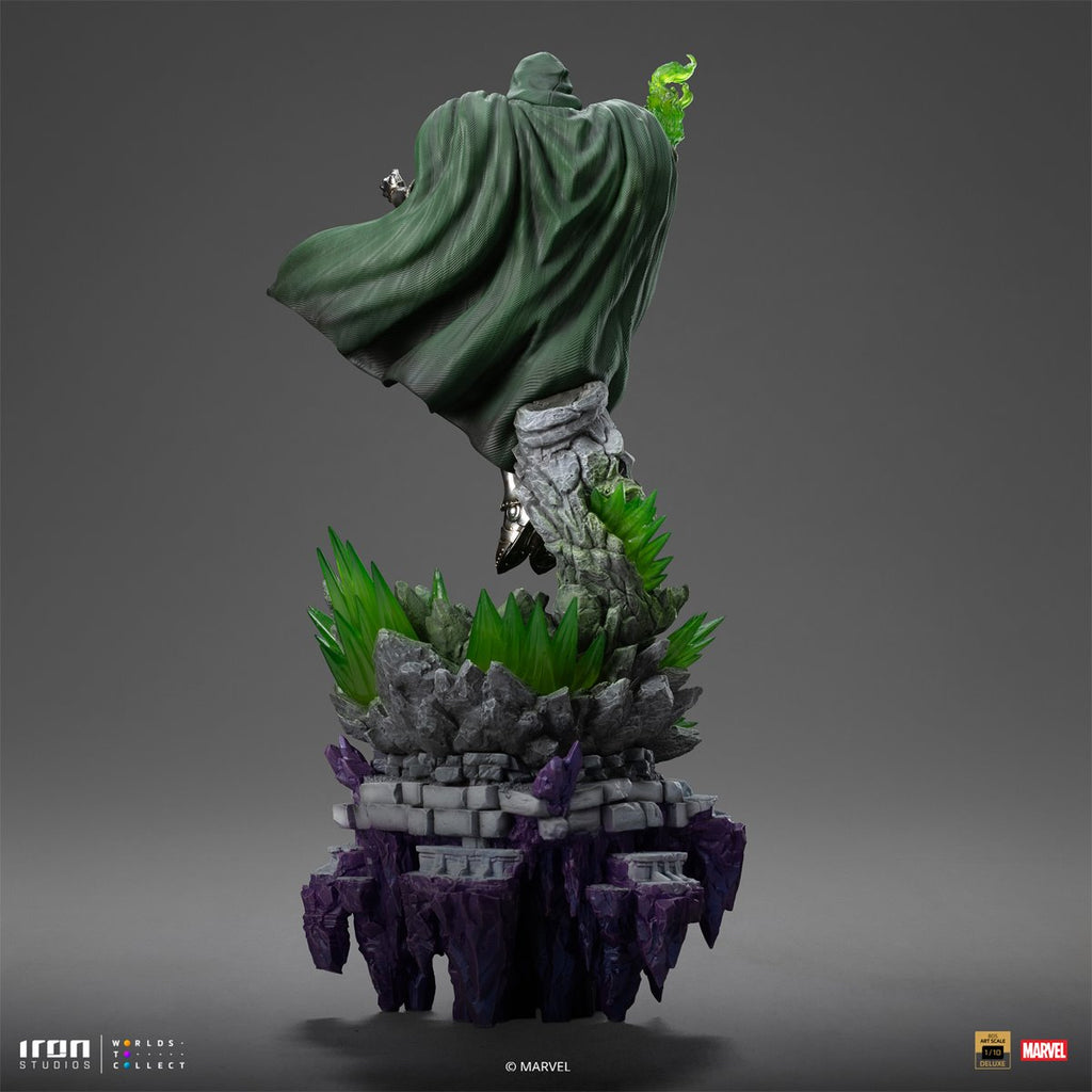 Doctor Doom Infinity Gauntlet Battle Diorama Series 1:10 Deluxe Art Scale Limited Edition Statue