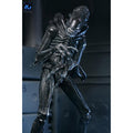 Aliens Ultimate Warrior Xenomorph (black) 40th Anniversary 7-Inch Scale Action Figure