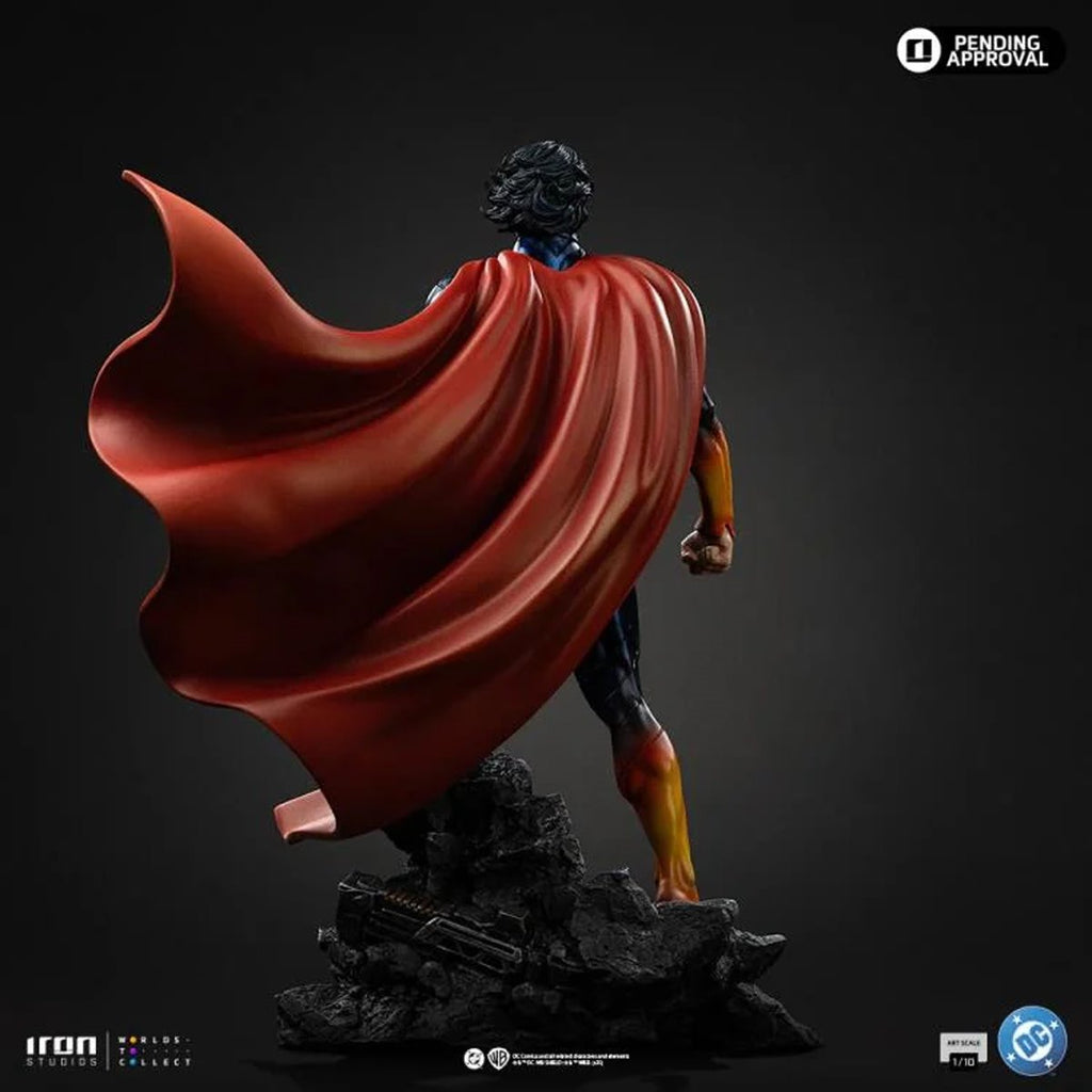 Absolute Superman DC Comics 1:10 Art Scale Limited Edition Statue