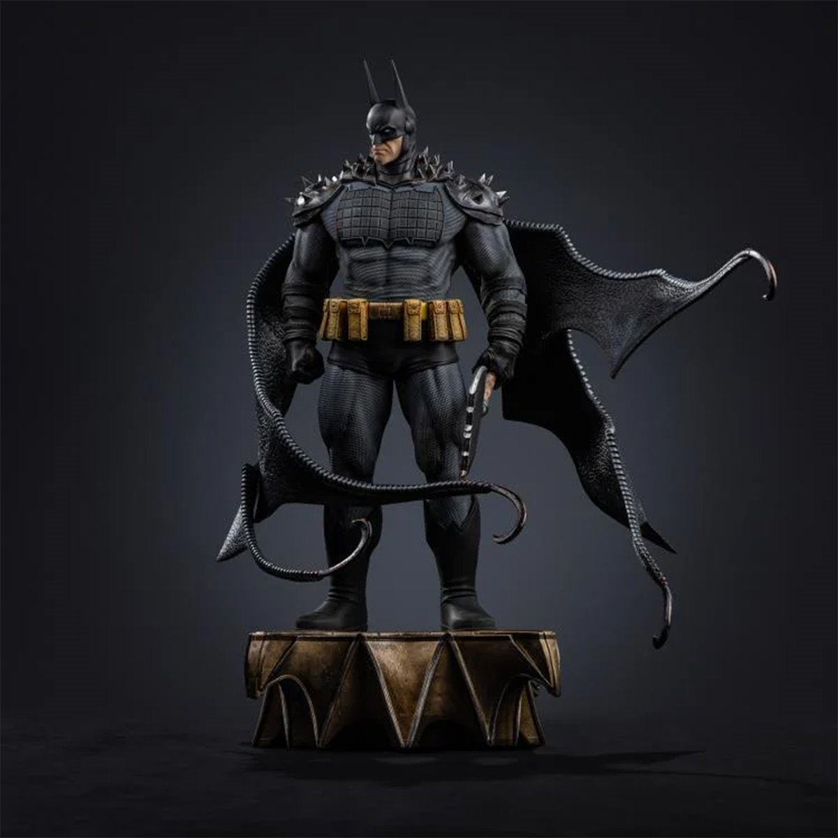 Absolute Batman DC Comics 1:10 Art Scale Limited Edition Statue