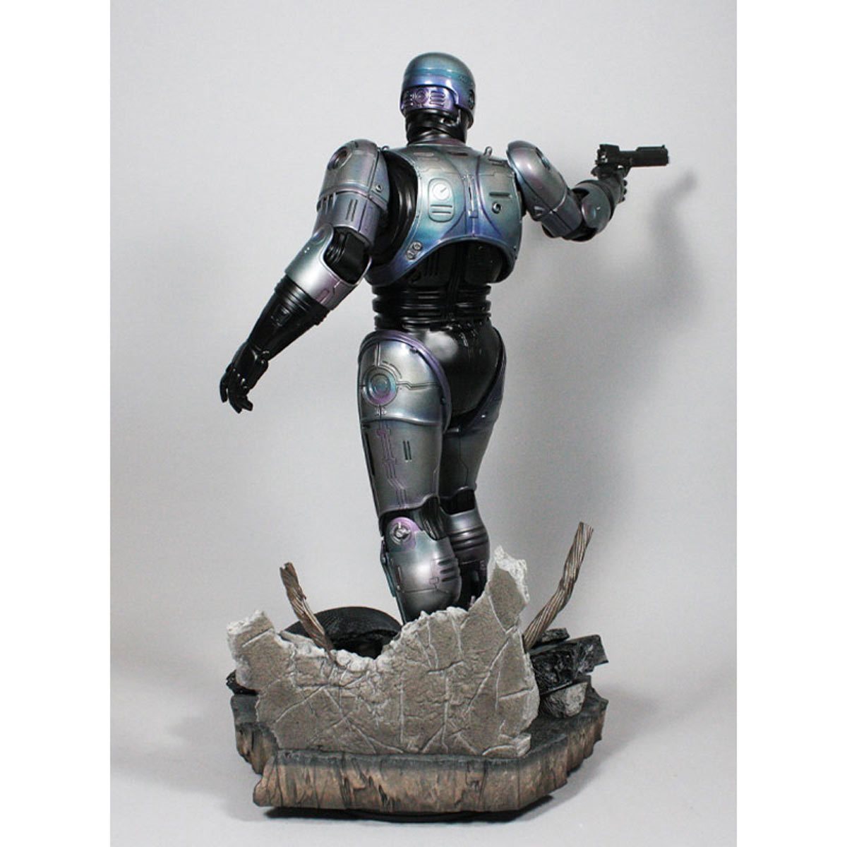 RoboCop 1:4 Scale Statue