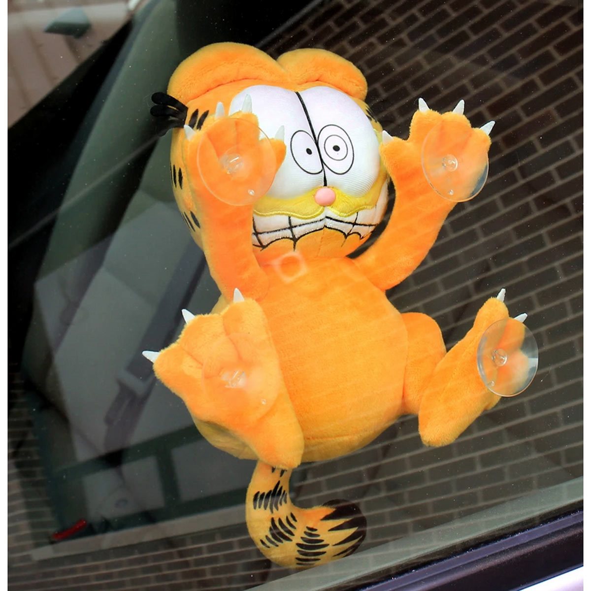 Garfield Scared 8-Inch Suction Cup Window Clinger Plush