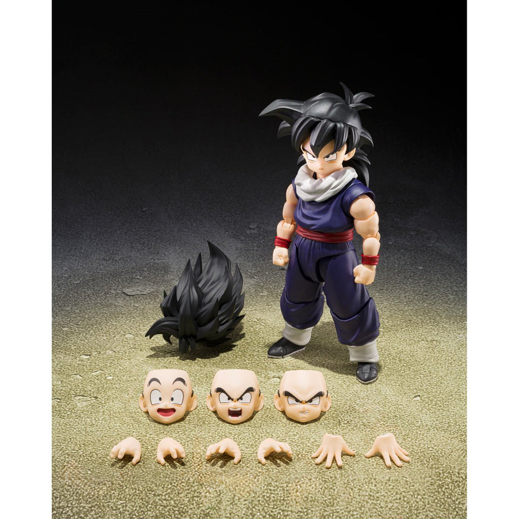 Dragon Ball Z Son Gohan Z-Fighters Limited Edition Z-Fighters Group Base Ver. A S.H.Figuarts Action Figure