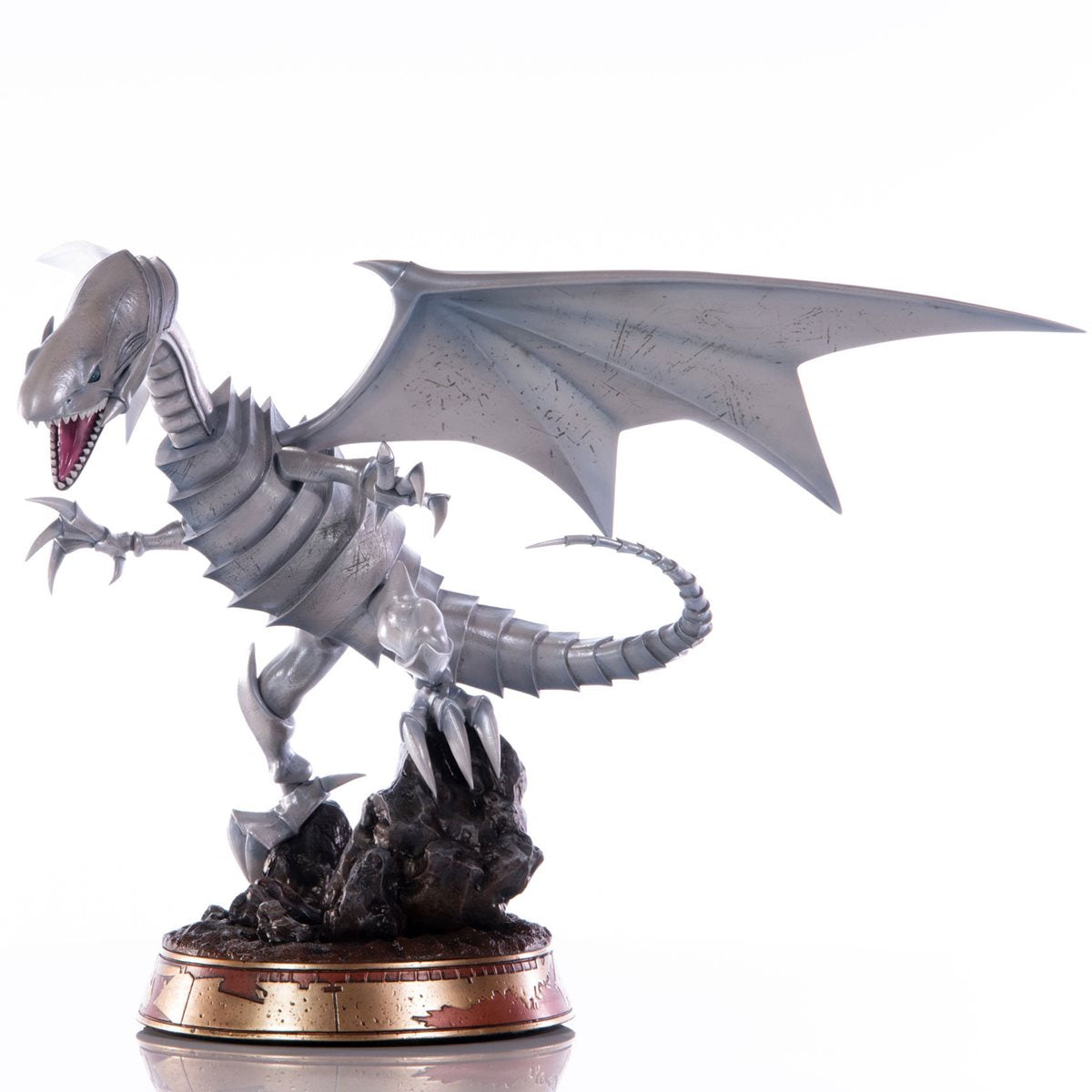 Yu-Gi-Oh! Blue-Eyes White Dragon 14-Inch White Statue