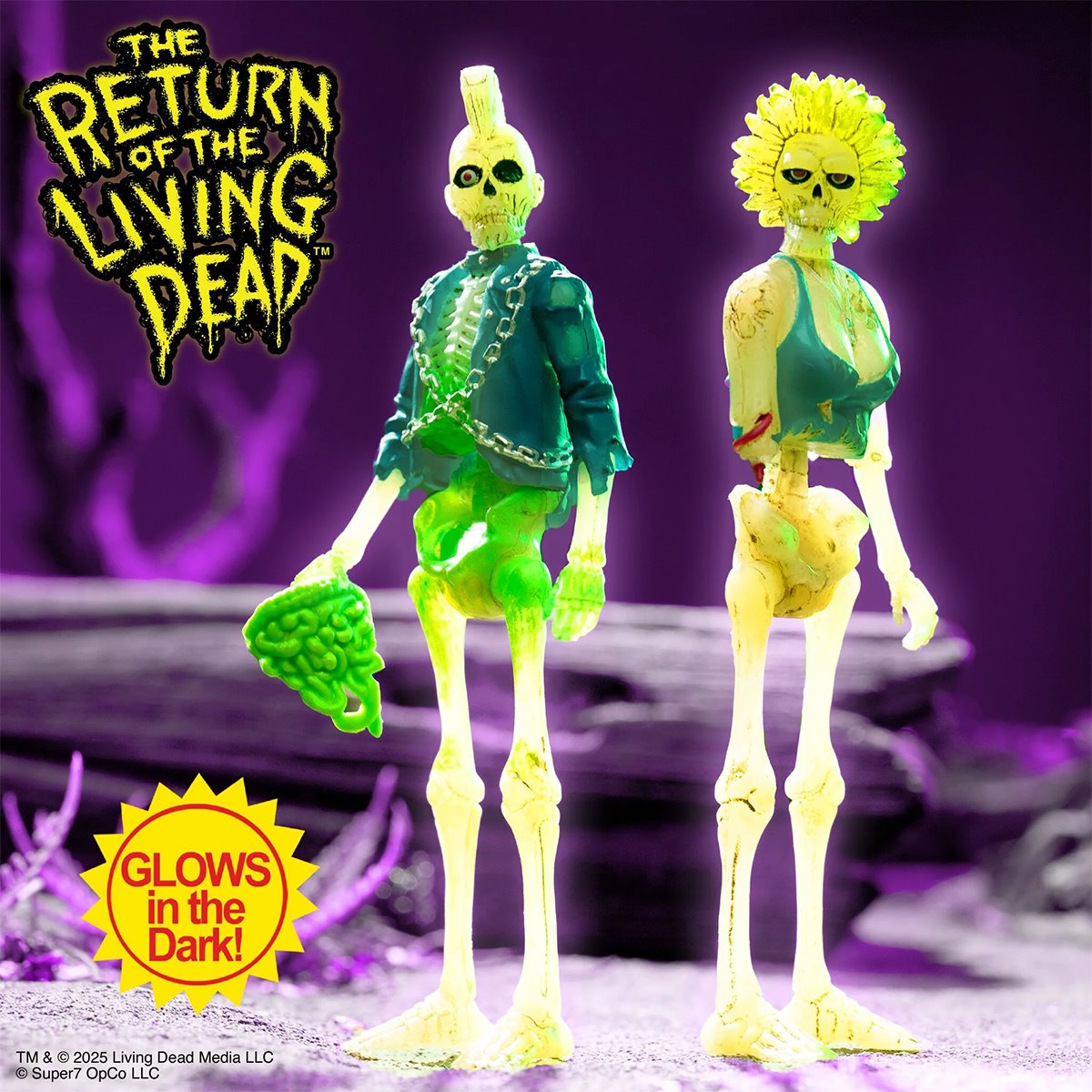 Return of the Living Dead Zombie Trash (Monster Glow in the Dark) 3 3/4-Inch ReAction Figure