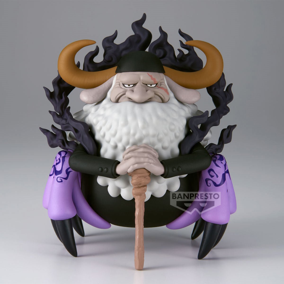 One Piece Saint Jaygarcia Saturn Mega World Collectable Figure